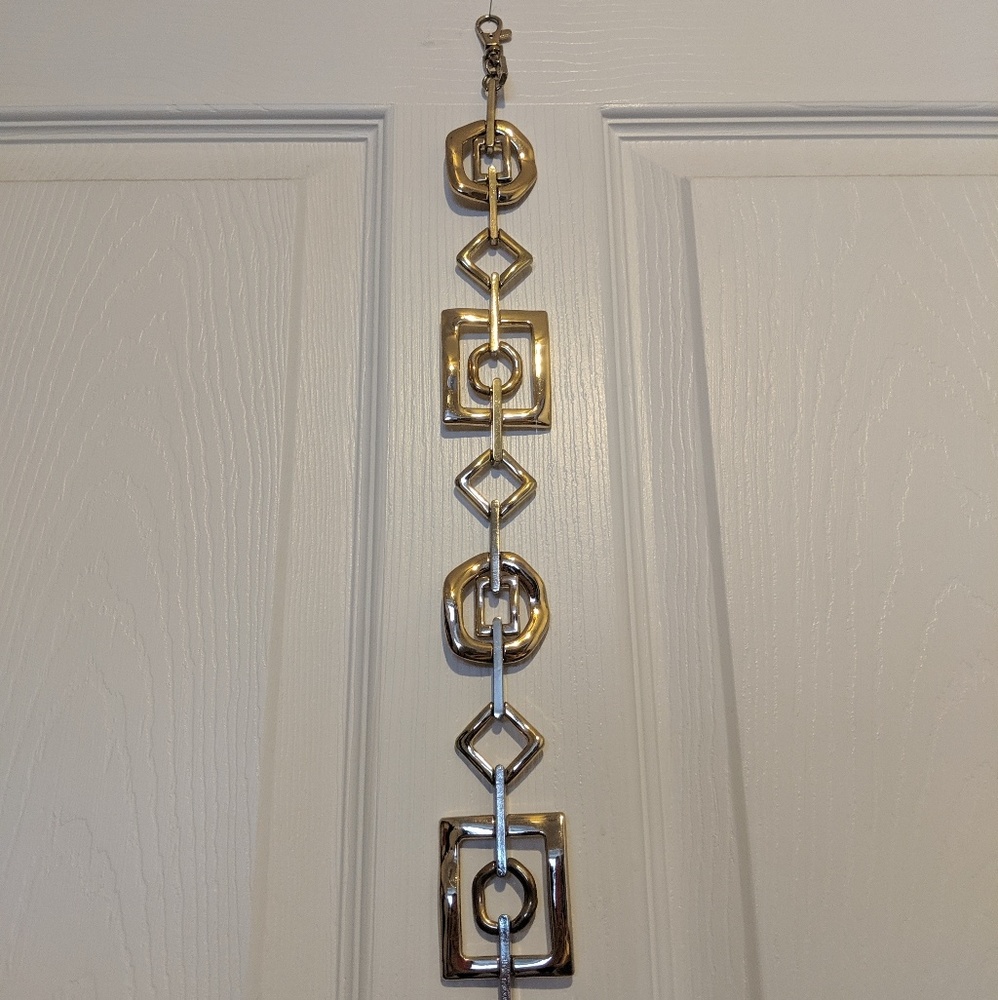 ⏺️ Gold Silver Chico's Geometric Waist Belt ⏺️